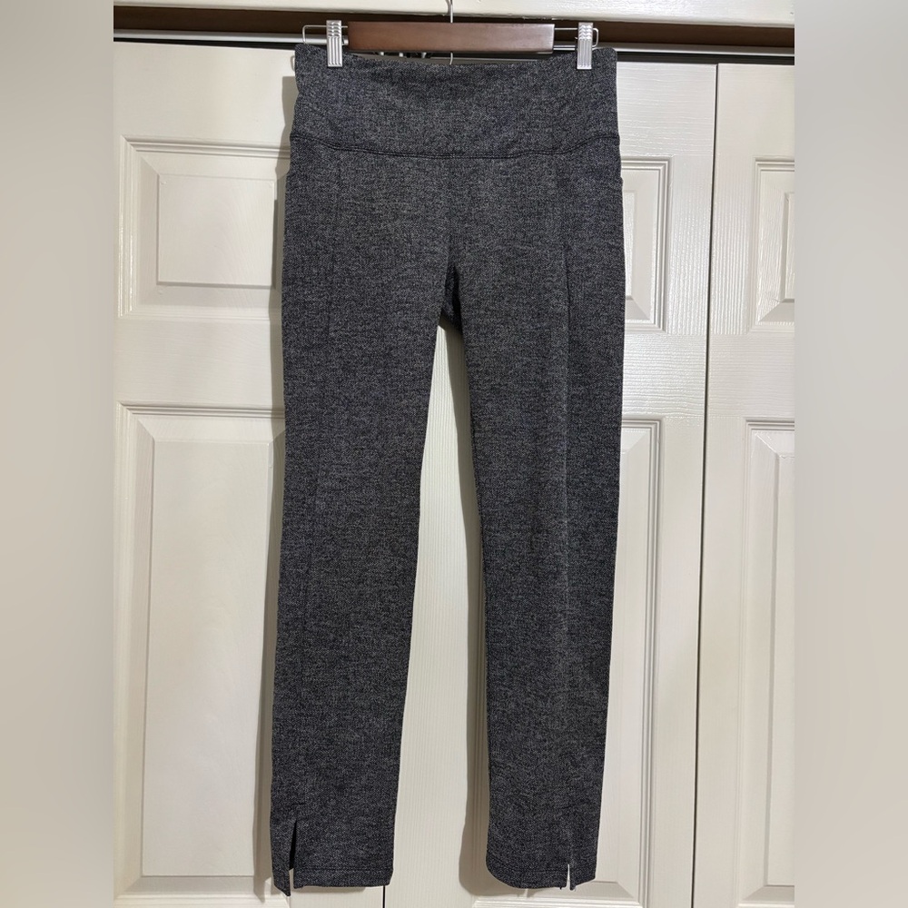 Athleta Grey Cropped Trouser Legging, size Small